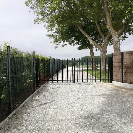 Les Ganades Au Coeur Des Pepinieres * Brunehaut