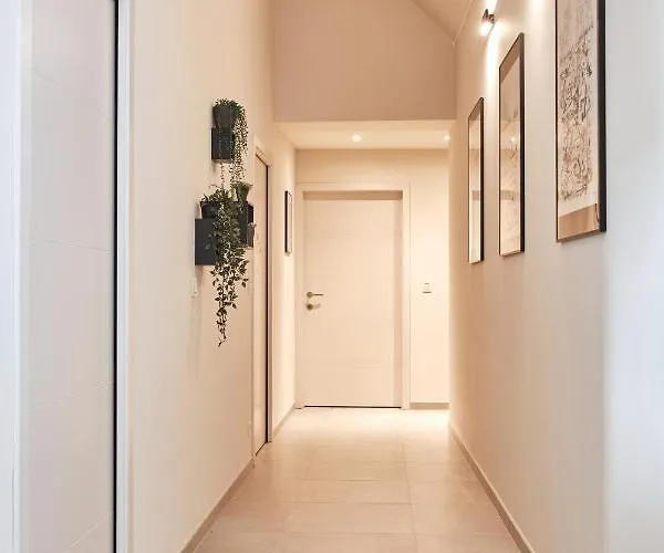 Les Ganades Au Cœur Des Pépinières * Brunehaut